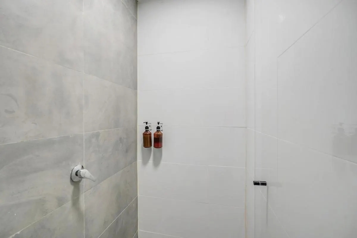 Nowa Makondo Apt - Large Jacuzzi And Ac On Main Provenza St Medellin